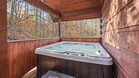 BEST 33 Romantic Cabins with Hot Tub in Stirling ️ 2024.